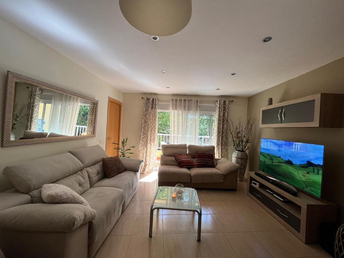 Habitacion Amplia Y Comoda Reus Ngoại thất bức ảnh