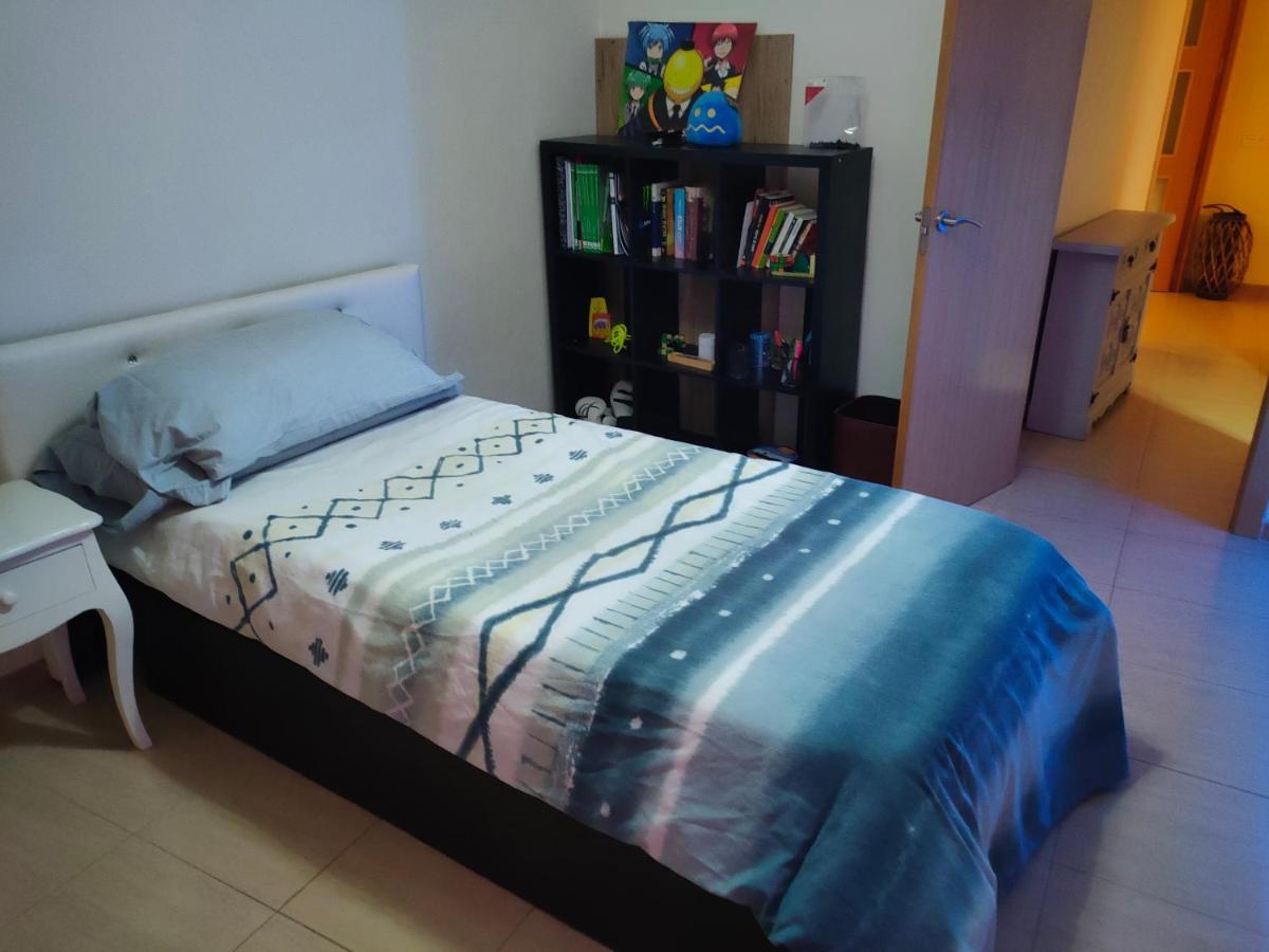 Habitacion Amplia Y Comoda Reus Ngoại thất bức ảnh